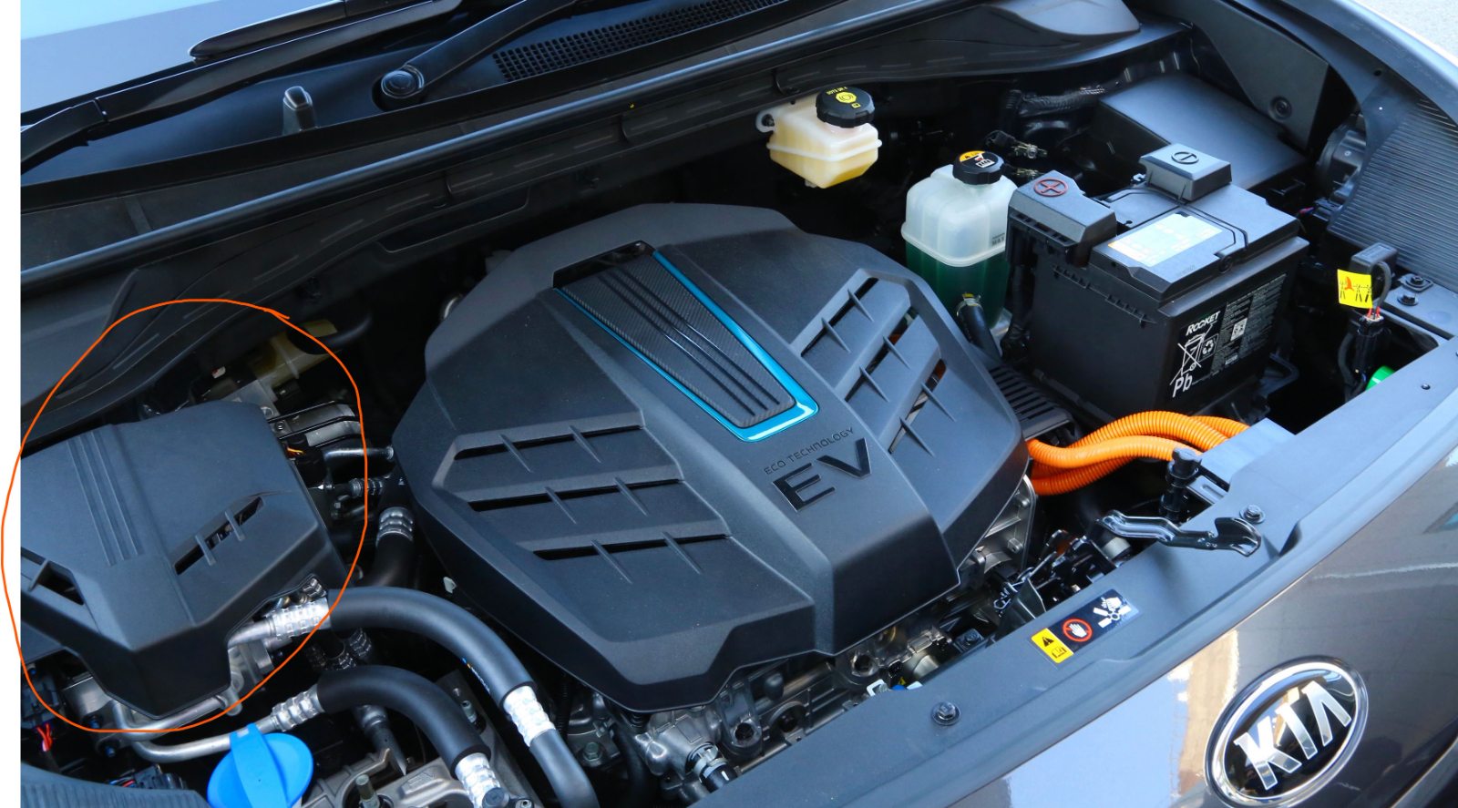 medium-11777-kiae-niro-engine.jpg