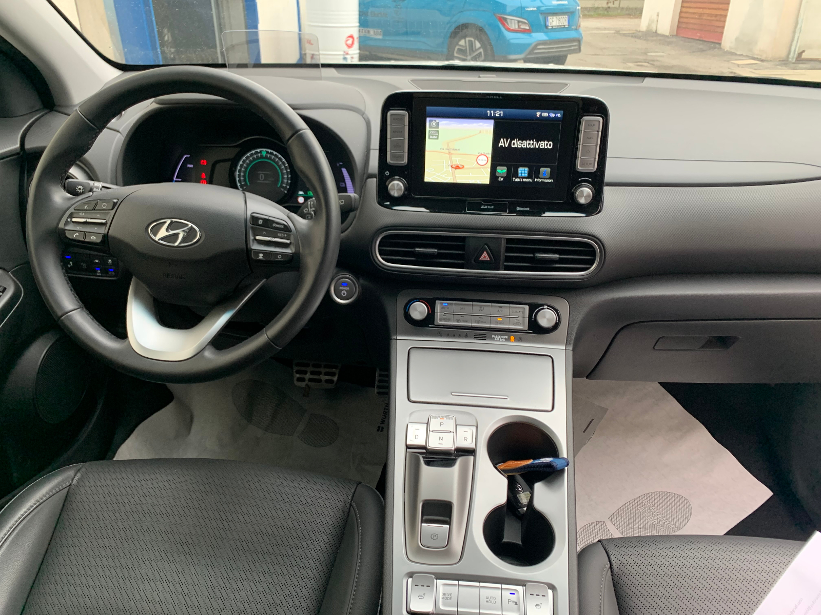 Hyundai Kona 02.JPG